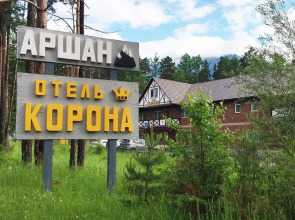 Отель Корона