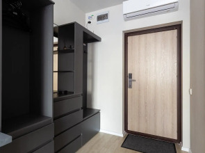 Квартира Яркая студия рядом с набережной и кондиционером