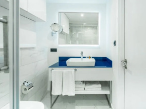 Апарт-Отель Batumi Orbi City Сentral Hotel MK 5*