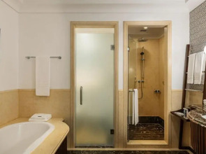 The Westin Dubai Mina Seyahi Beach Resort & Marina