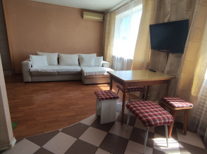 Квартира 10 мин до центра, уютно, чисто, ванна для двоих