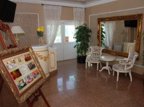 Отель Моцарт