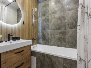 Апартаменты LikeHome Изумрудные Вблизи Парка Галицкого