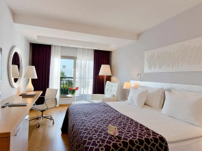 Отель Akra V - Access to Akra Antalya