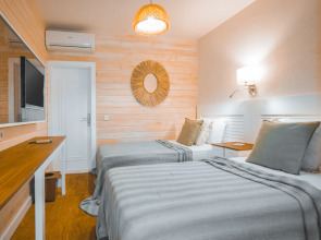 Отель Kimera Lounge