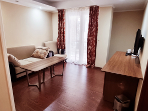 Отель Царская Аллея