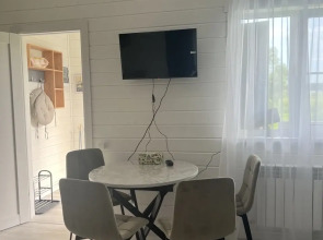 Апартаменты Двухкомнатные в Таунхаусе у Святого Источника