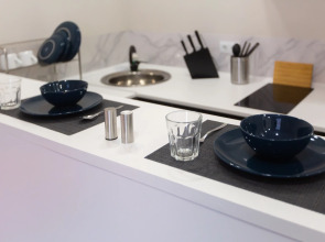 Апартаменты 9 Ночей на Карташова №2