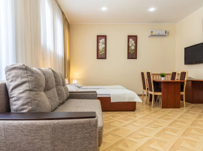 Отель Евразийский