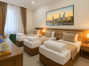 Center Hotel Baku