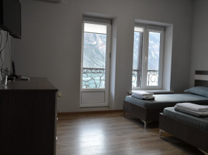 Курортный отель Сарир