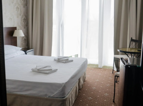 Отель Регина