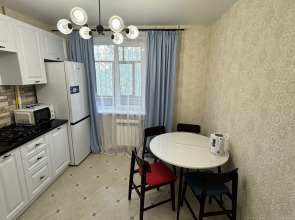 Квартира Двухкомнатная рядом с набережной