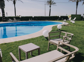 Отель Subur Maritim