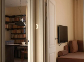 Квартира Baro двухкомнатная в отеле Hilton в центре Москвы на Таганке