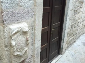 Hotel Athos Guesthouse