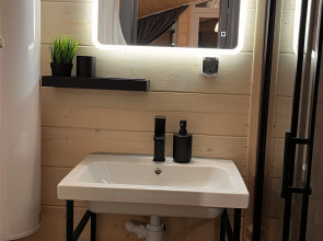 Частный Дом с Видом на Лес и Горы в 15 минутах от Bigwood