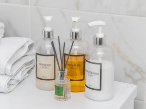 Квартира Уютная квартира близко к мед. городку и ТРЦ Матрешка ArendaTMN24