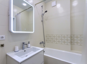 Квартира Дизайнерская 2к Andora-Fresh в центре