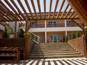 Отель Эвель