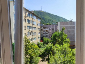 Апартаменты Просторные для большой семьи с видом на Машук