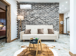 Апартаменты Оплот - «SCANDI» - с мини балконом 2