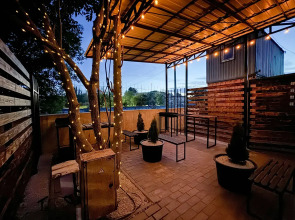 Просторные двухкомнатные апартаменты Loft-Apart