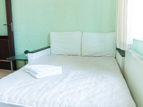 Апартаменты двухкомнатные (114) Серебровская 91