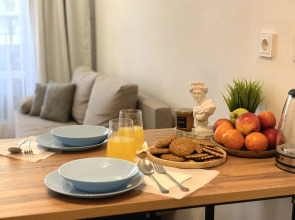 Апартаменты 1 для Пары и Семей для Командировочных до 4 гостей