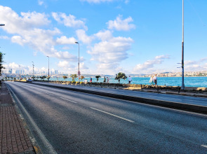 Отель Maranda Suit