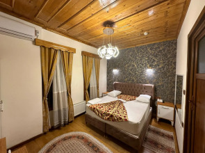 Апартаменты Gur Royal Suit