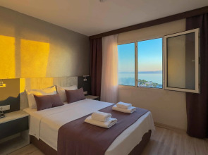 Отель La Bella Suite