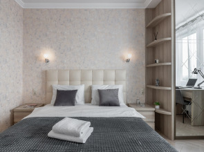 Апартаменты трёхкомнатные с видом на Национальную библиотеку