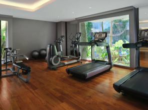 Отель Maya Sanur Resort & Spa