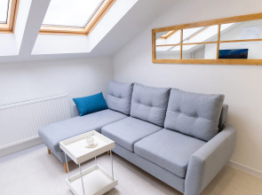 Апартаменты Дизайнерская мансарда в 150 метрах от моря