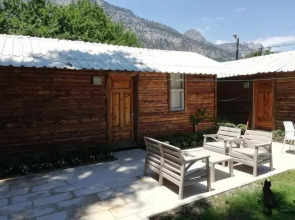 Отель Lime Tree Houses