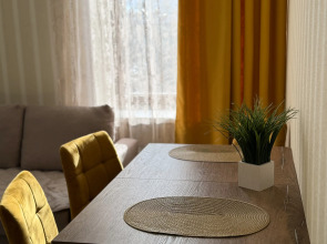 Квартира 2-комнатная на Октябрьской 3