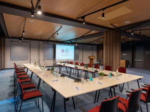 Отель Best Western Plus Congress Hotel