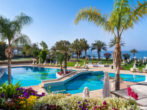 Отель Constantinou Bros Athena Royal Beach