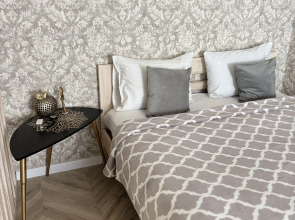 Апартаменты на Папанина 3