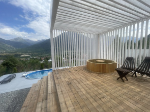 Частный дом Теберда НеоН