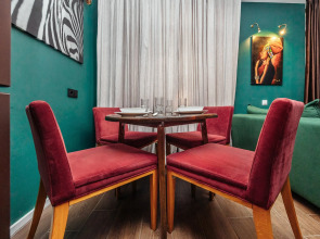 Апартаменты Дизайнерская студия около подъемника