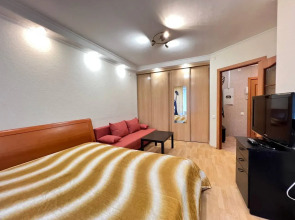 Апартаменты Марьин Дом на Попова 25