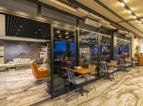 The Great Airport Hotel