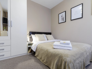 6-комнатный дом HomeApart Новгородская, 11