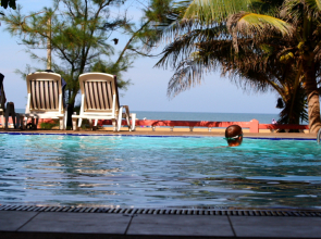 Отель Topaz Beach