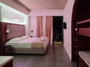 Отель Bamboo Garden