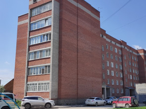 Квартира двухкомнатная в тихом центре