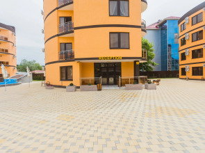 Отель Golden Sunrise