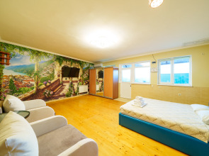 Отель Золотые Пески